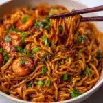 Sticky Garlic Chicken Noodles Recipe