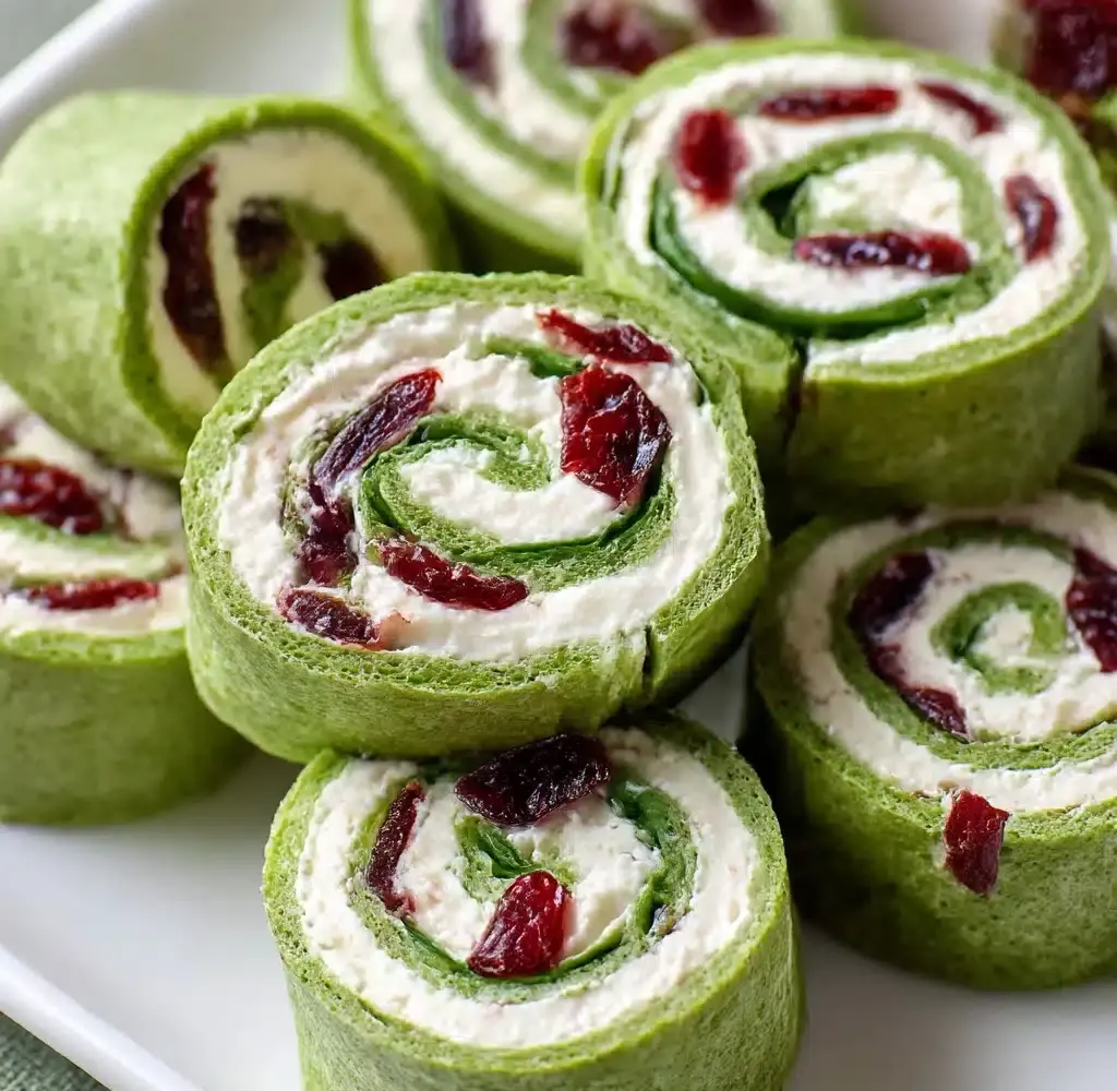 Tasty Christmas Cranberry Pinwheels Recipe