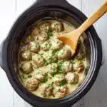 Crockpot Swedish Meatballs with Creamy Gravy Recipe