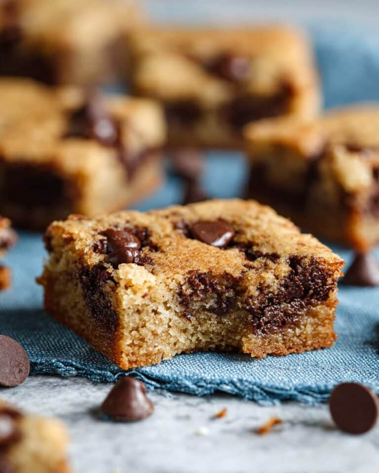 Moist Banana Bread Blondies Recipe