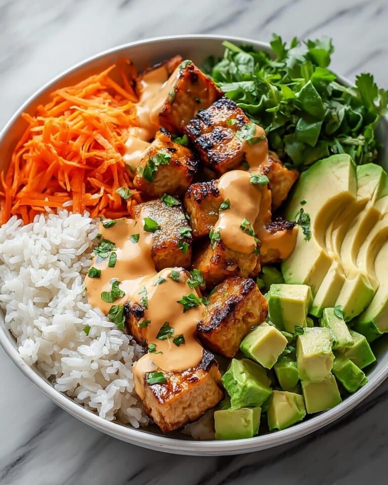 Bang Bang Chicken Bowl: Quick, Delicious, and Customizable! Recipe