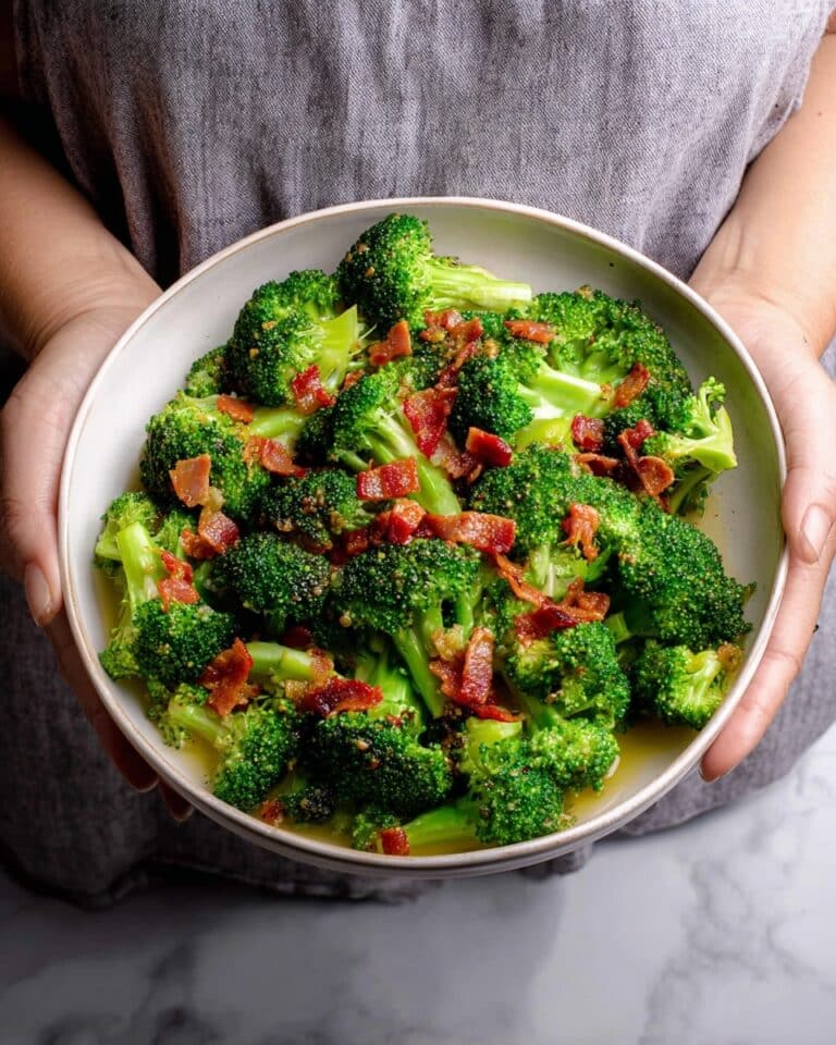 Broccoli with Garlic Sauce and Bacon Recipe