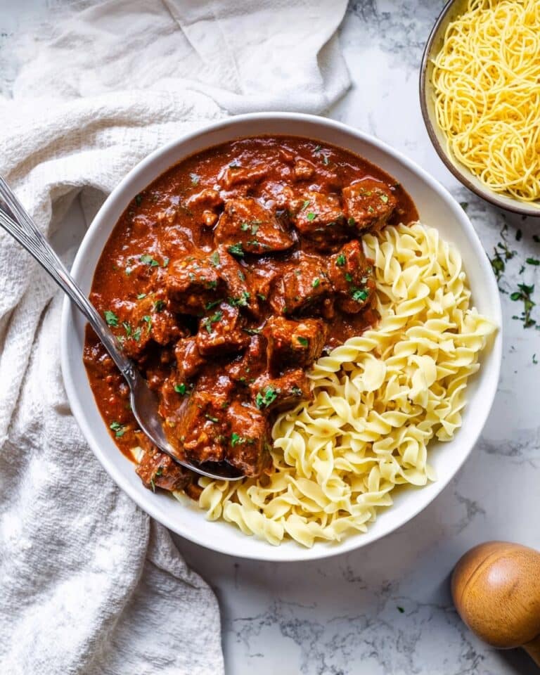 Hungarian Pörkölt (Beef Stew) Recipe